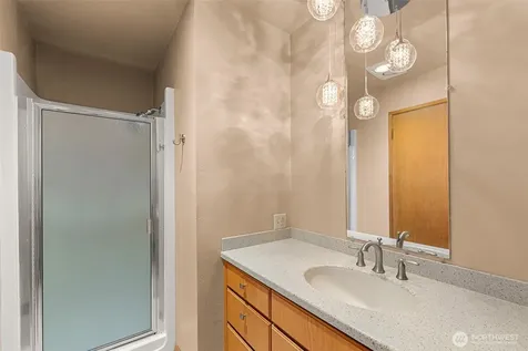 137 W Center Street Leavenworth WA 98826
