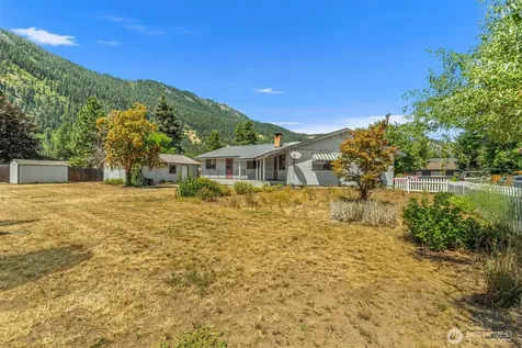 137 W Center Street Leavenworth WA 98826