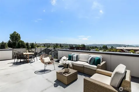 6729 14th Avenue NW Seattle WA 98117