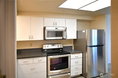 11300 1st Avenue NE Seattle WA 98125