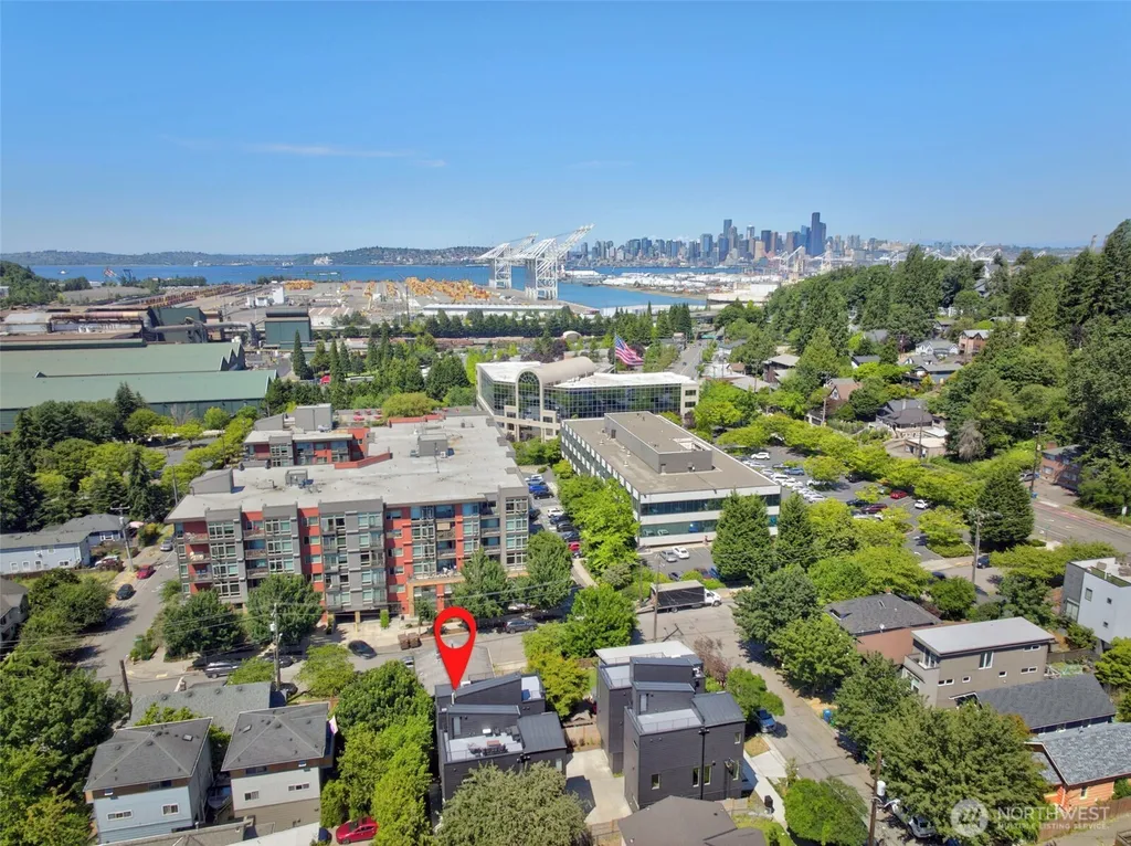 4105 25th Avenue SW Seattle WA 98106