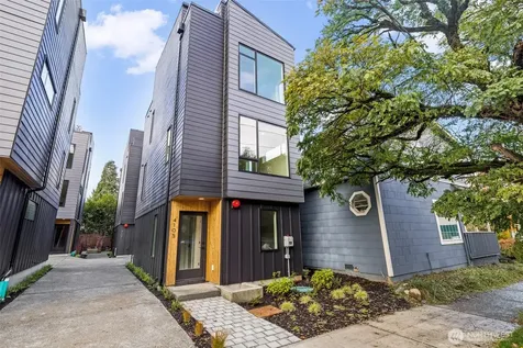 4105 25th Avenue SW Seattle WA 98106