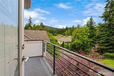 1527 Lyons Avenue NE Renton WA 98059
