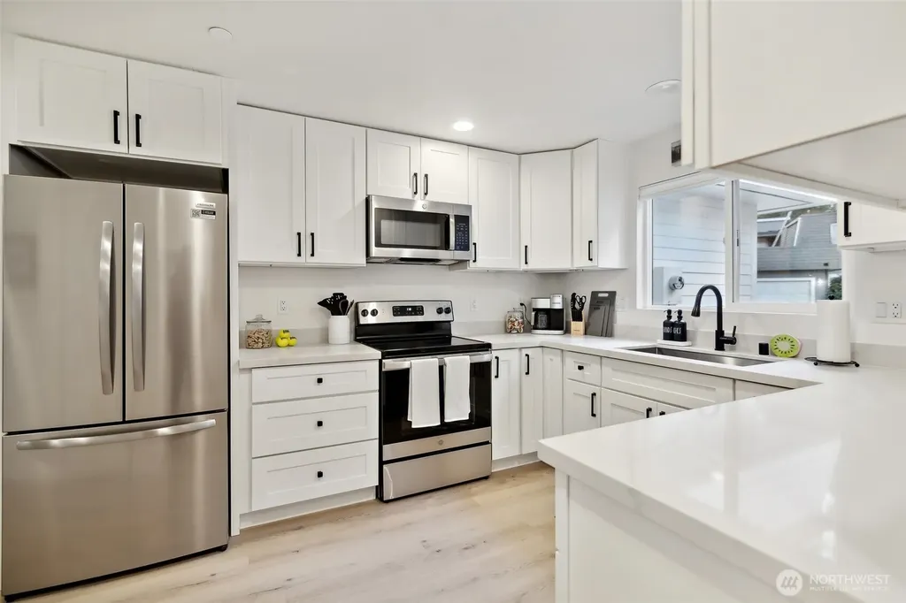 4714 69th Street NW Gig Harbor WA 98335
