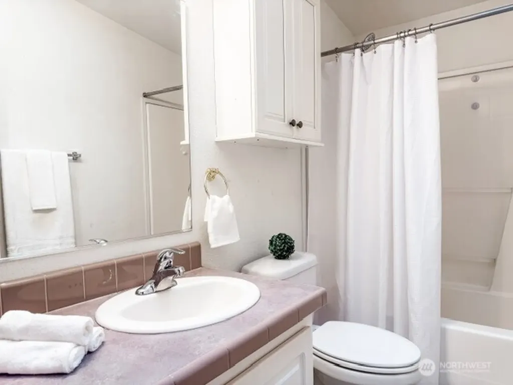 70 N Dow Mountain Drive Hoodsport WA 98548