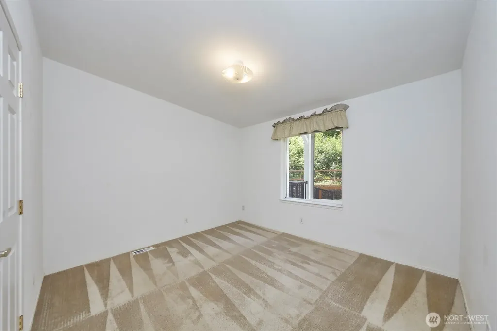 70 N Dow Mountain Drive Hoodsport WA 98548