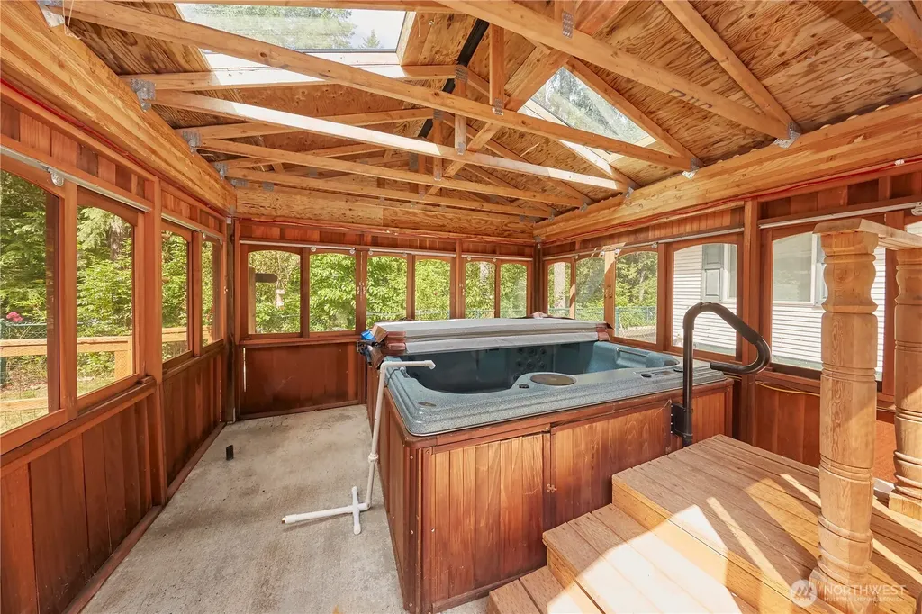 70 N Dow Mountain Drive Hoodsport WA 98548