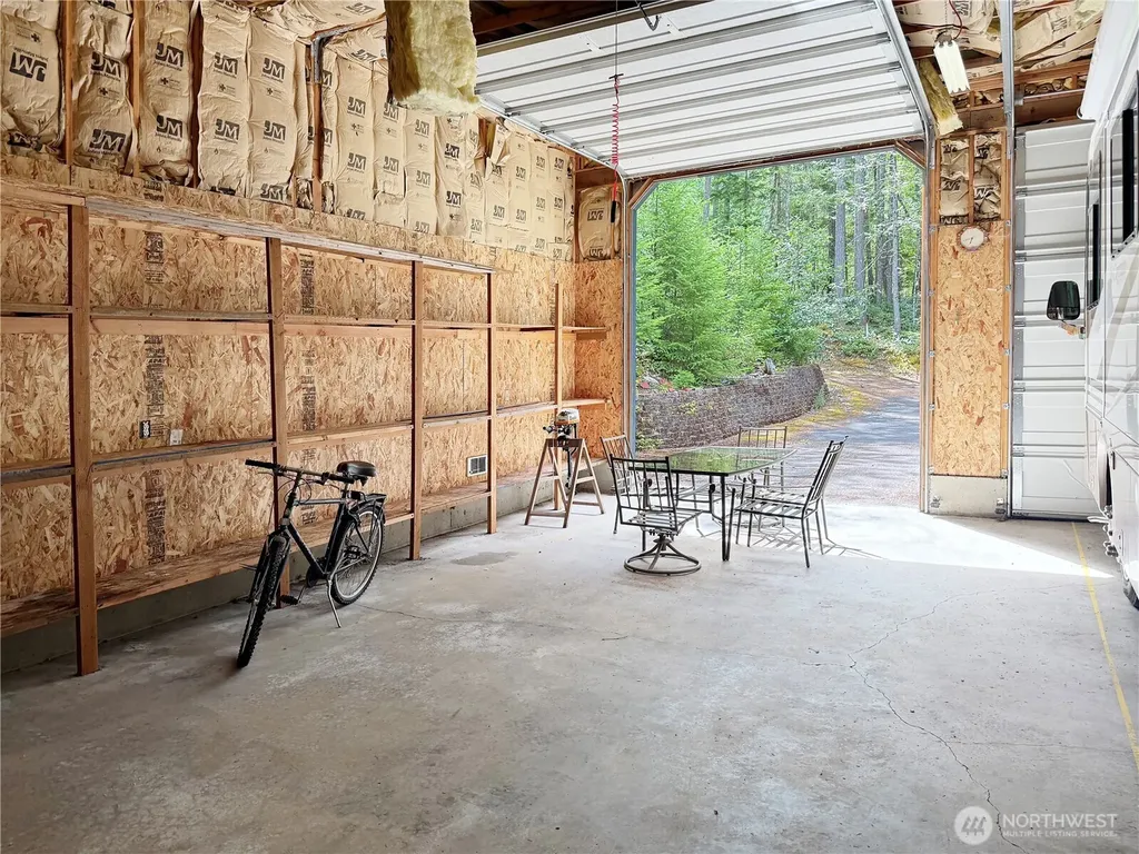 70 N Dow Mountain Drive Hoodsport WA 98548