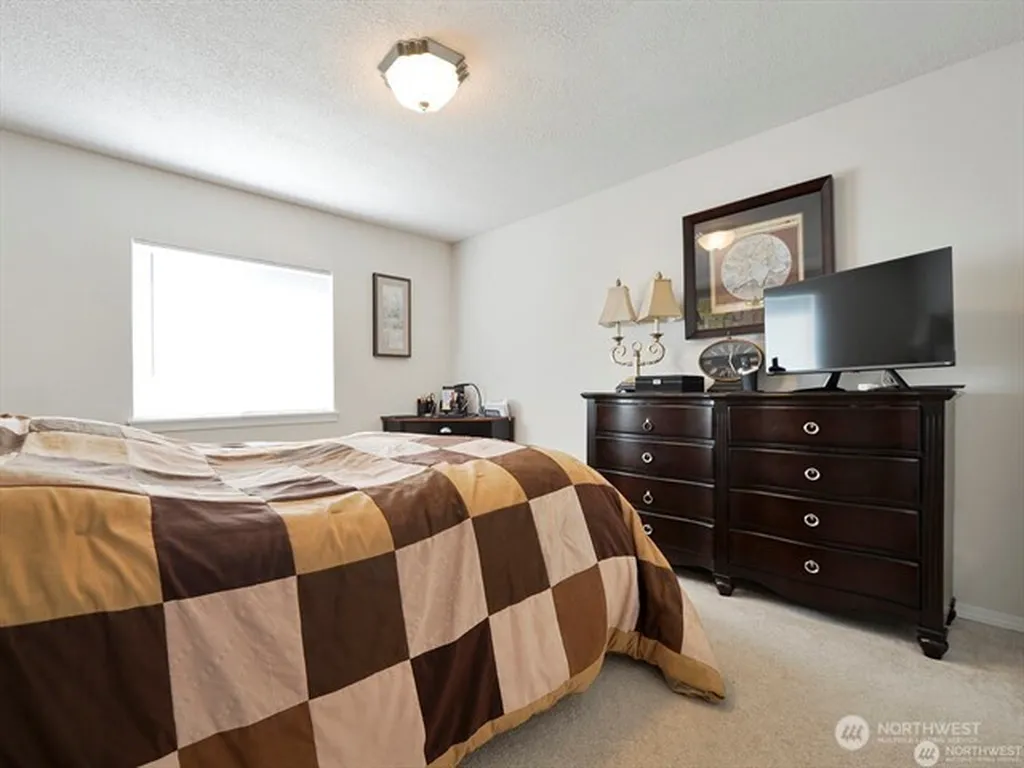 19115 100th Avenue Ct E Puyallup WA 98375