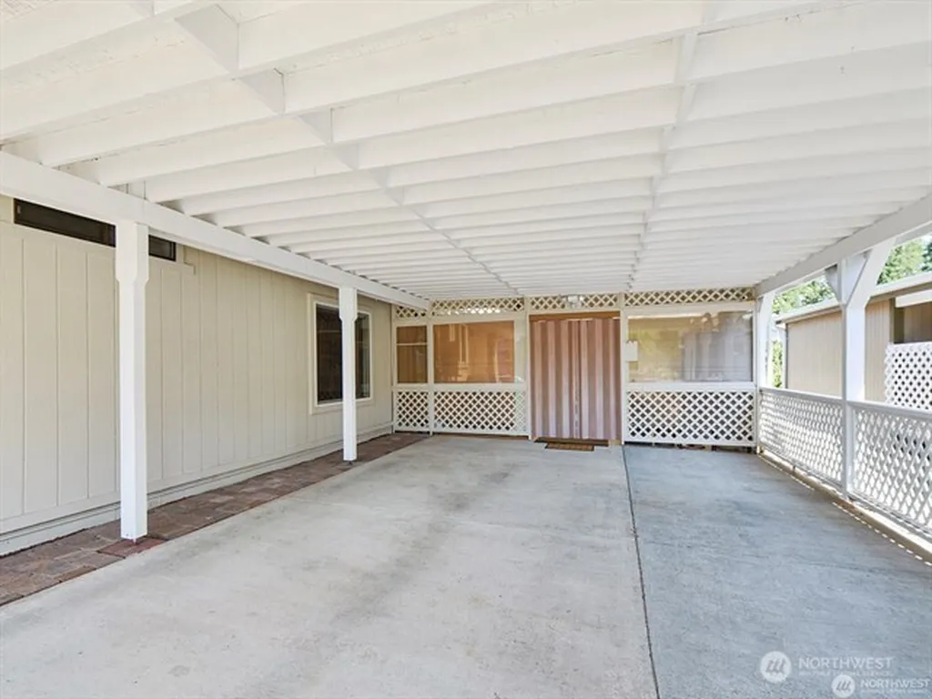 19115 100th Avenue Ct E Puyallup WA 98375