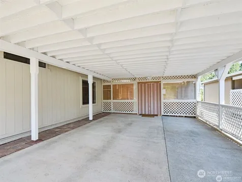 19115 100th Avenue Ct E Puyallup WA 98375