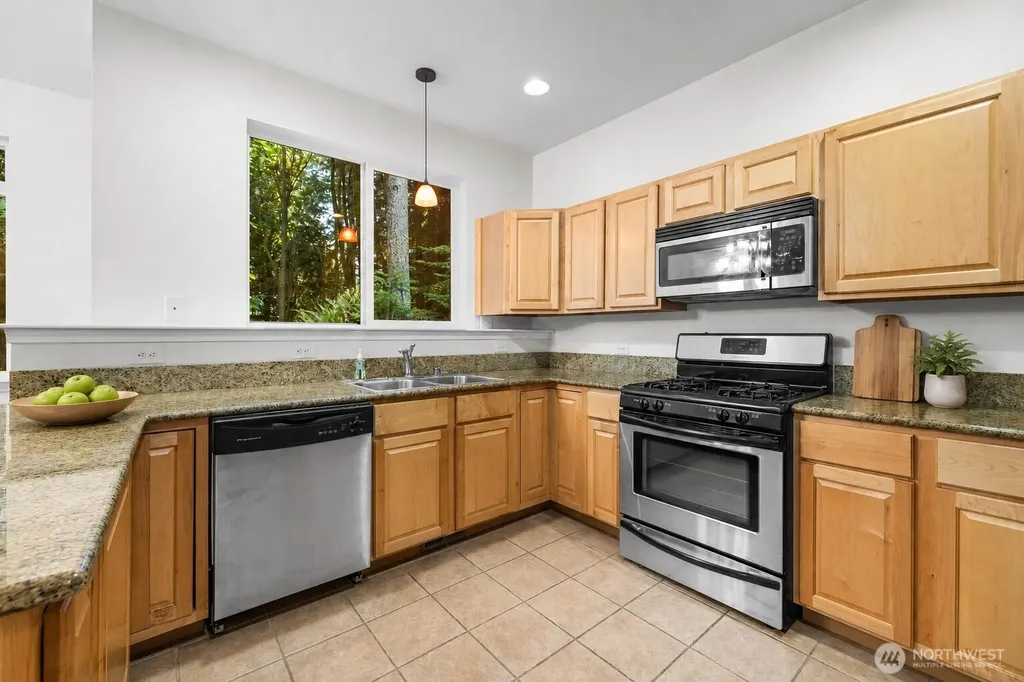 35 Green Hill Road Bellingham WA 98229