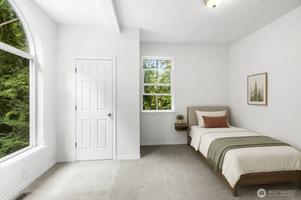 35 Green Hill Road Bellingham WA 98229