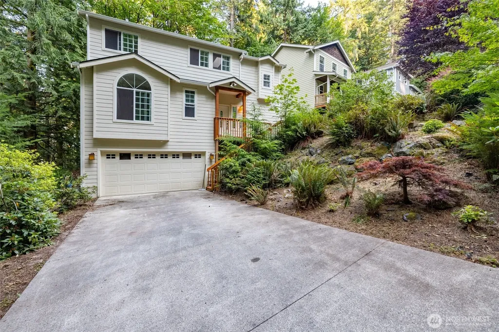 35 Green Hill Road Bellingham WA 98229