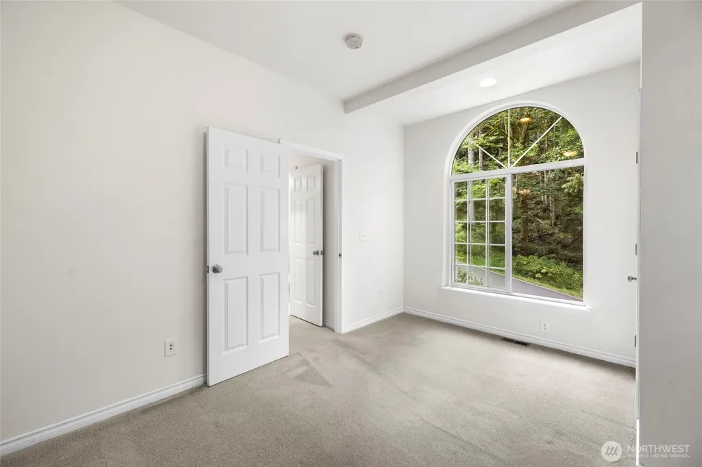 35 Green Hill Road Bellingham WA 98229