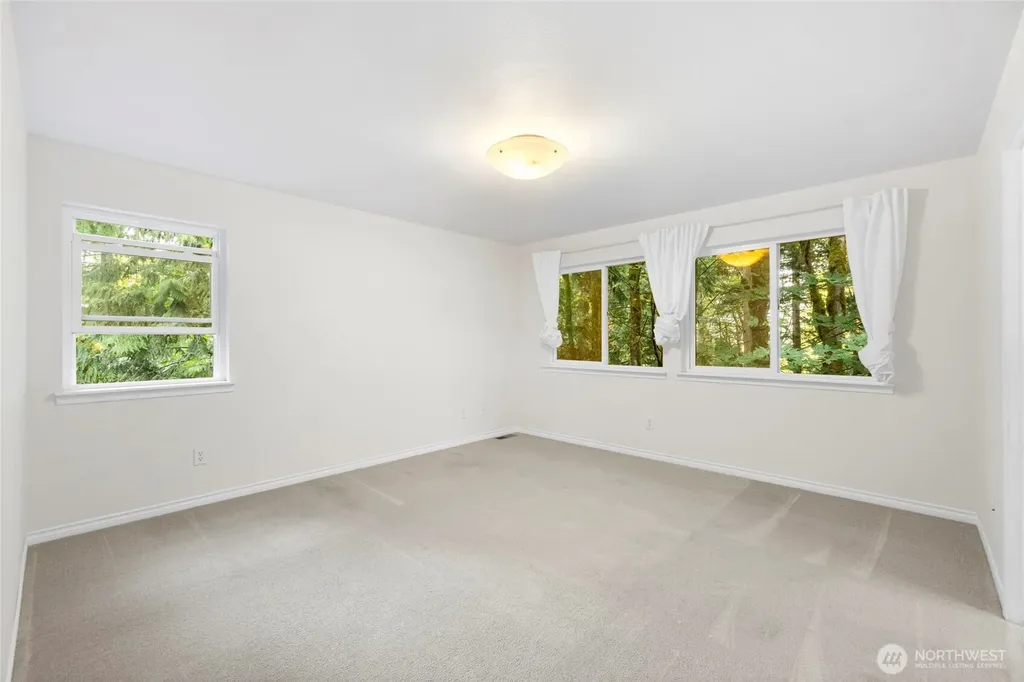 35 Green Hill Road Bellingham WA 98229