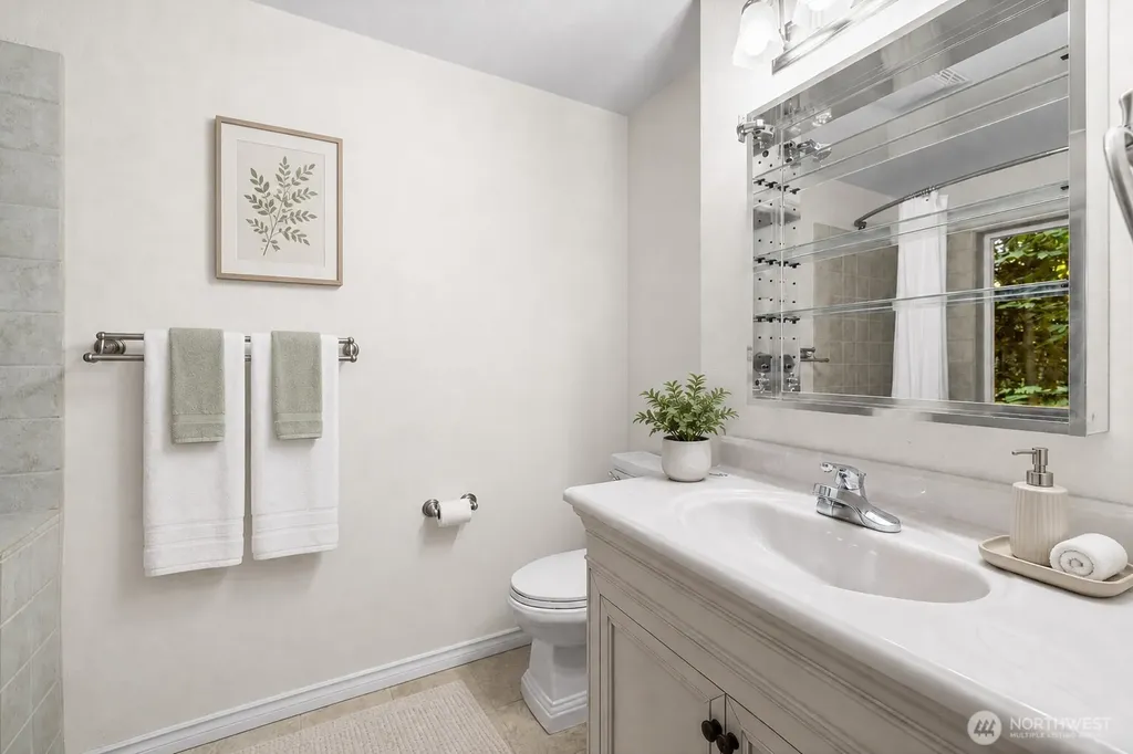 35 Green Hill Road Bellingham WA 98229