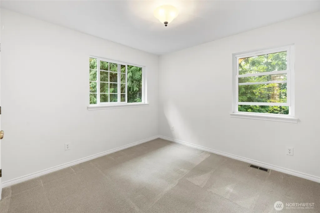 35 Green Hill Road Bellingham WA 98229