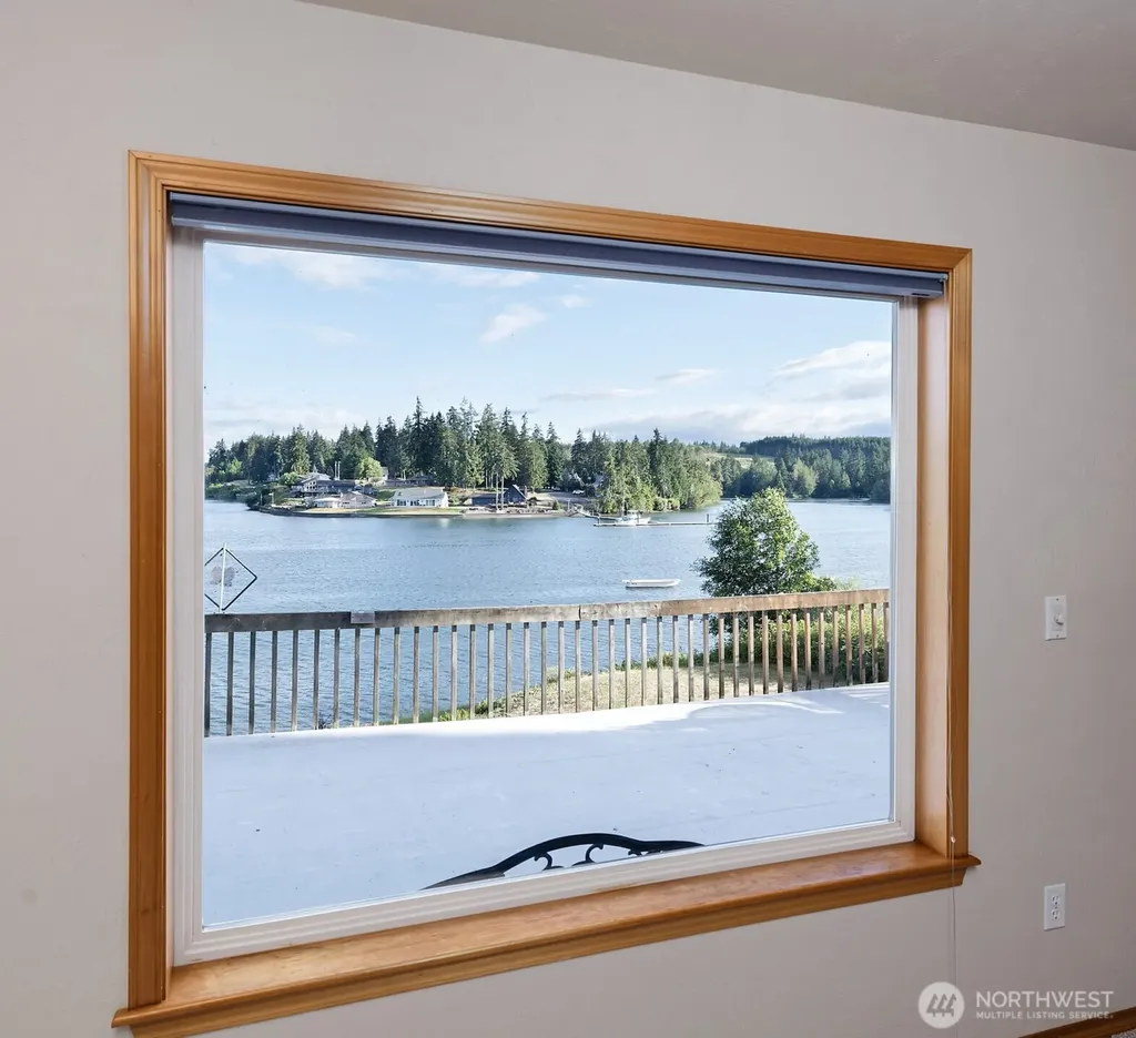 220 SE Sells Drive Shelton WA 98584