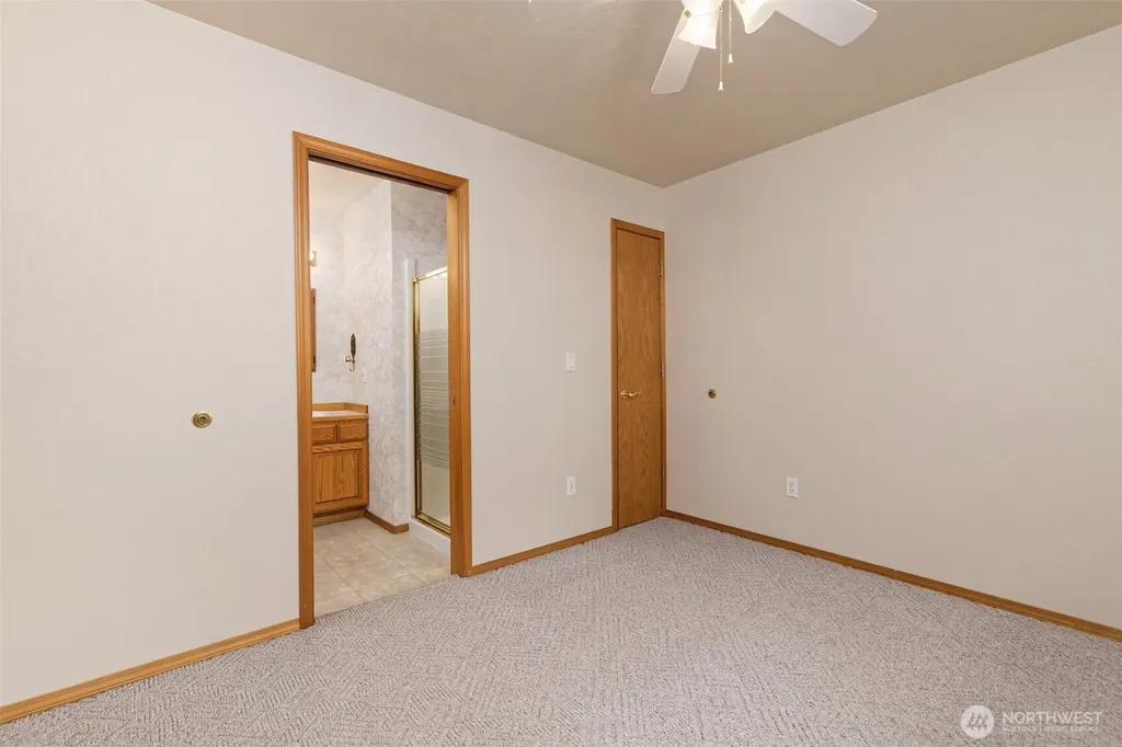 220 SE Sells Drive Shelton WA 98584