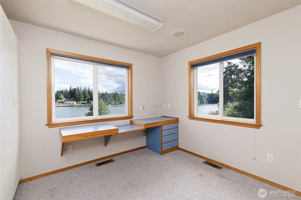 220 SE Sells Drive Shelton WA 98584
