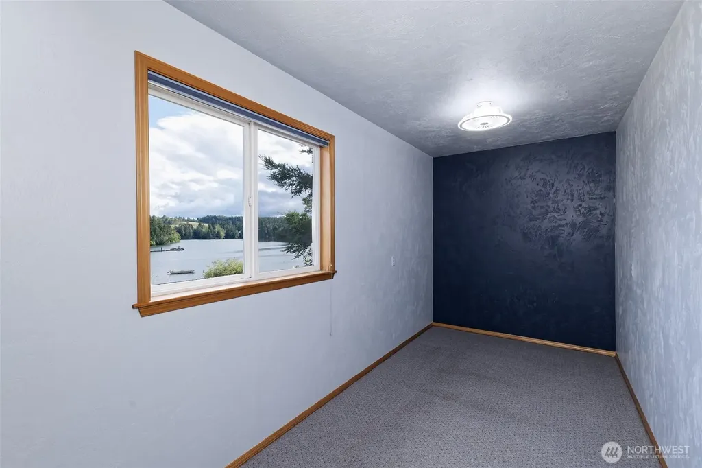 220 SE Sells Drive Shelton WA 98584