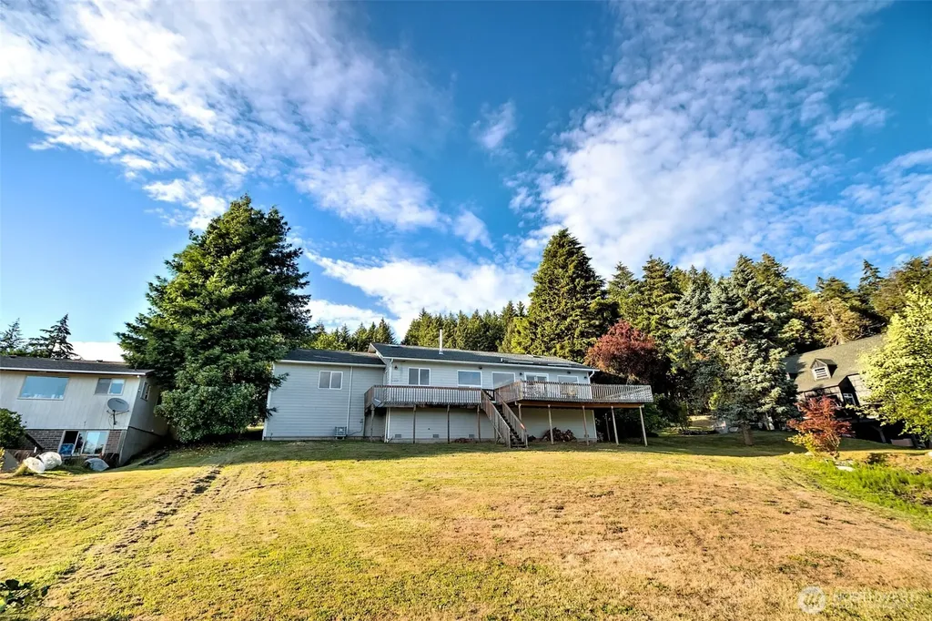 220 SE Sells Drive Shelton WA 98584