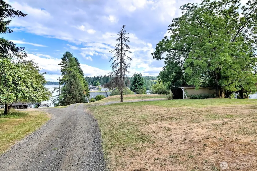 220 SE Sells Drive Shelton WA 98584