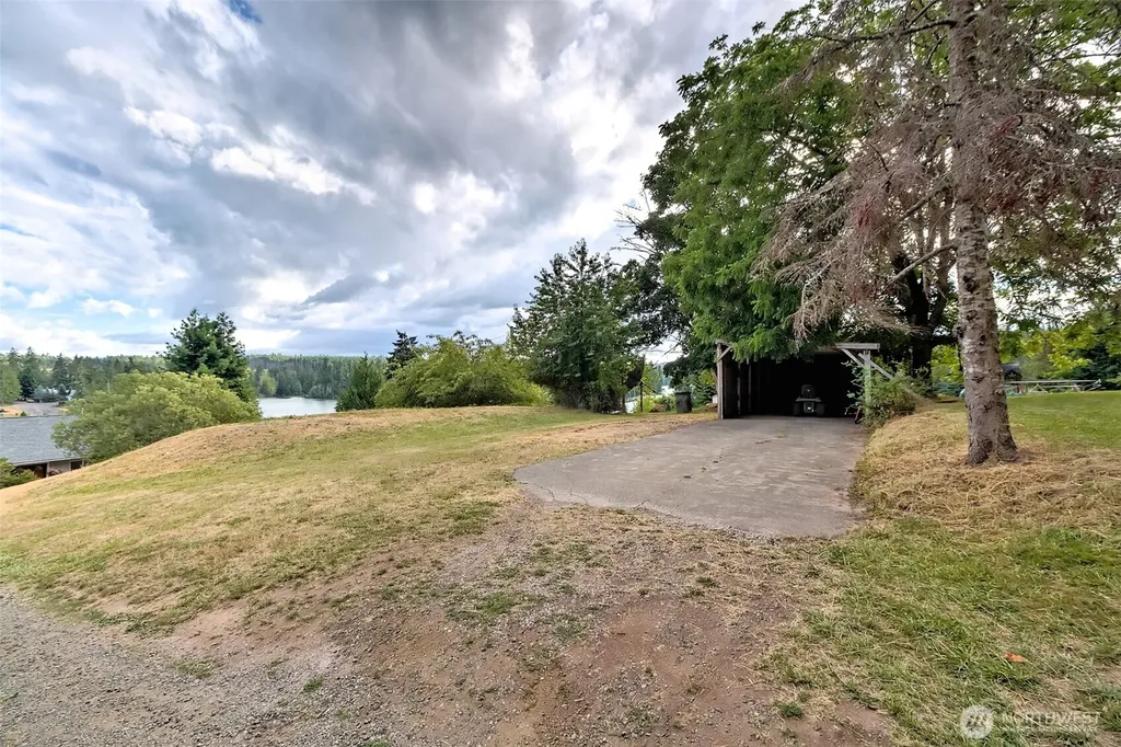 220 SE Sells Drive Shelton WA 98584