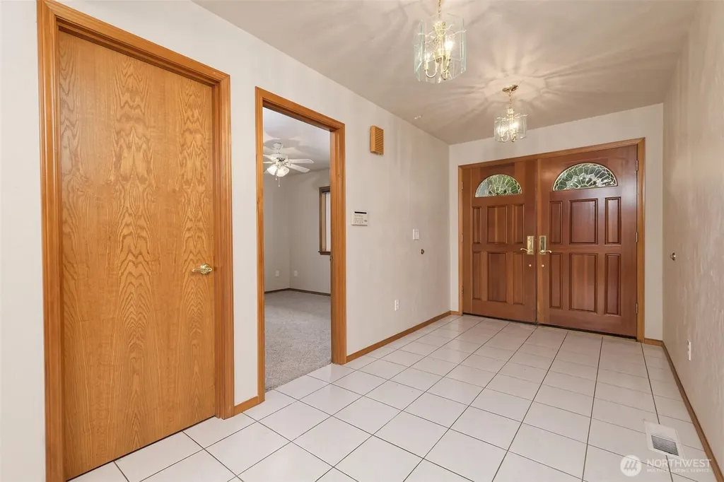 220 SE Sells Drive Shelton WA 98584