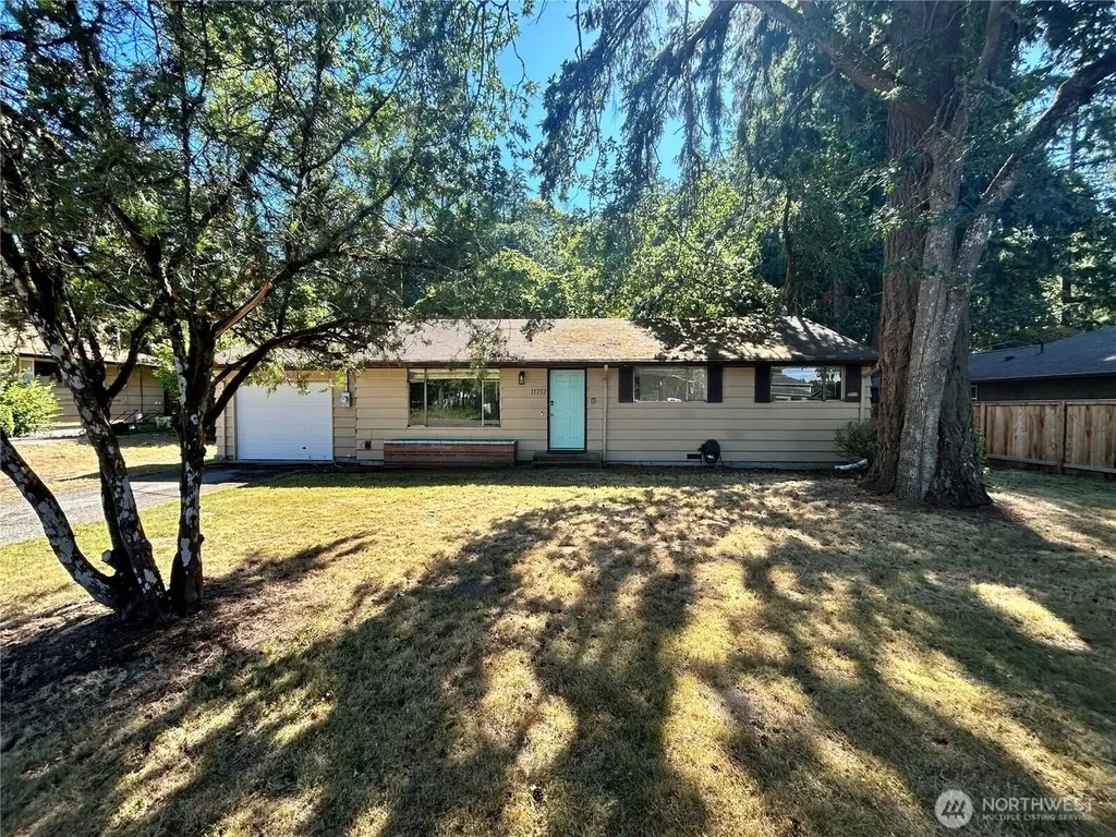 11717 83rd Avenue SW Lakewood WA 98498