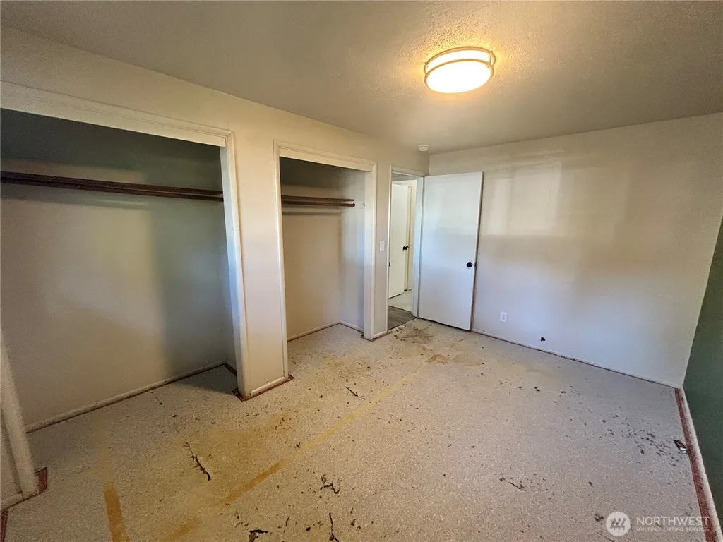 11717 83rd Avenue SW Lakewood WA 98498