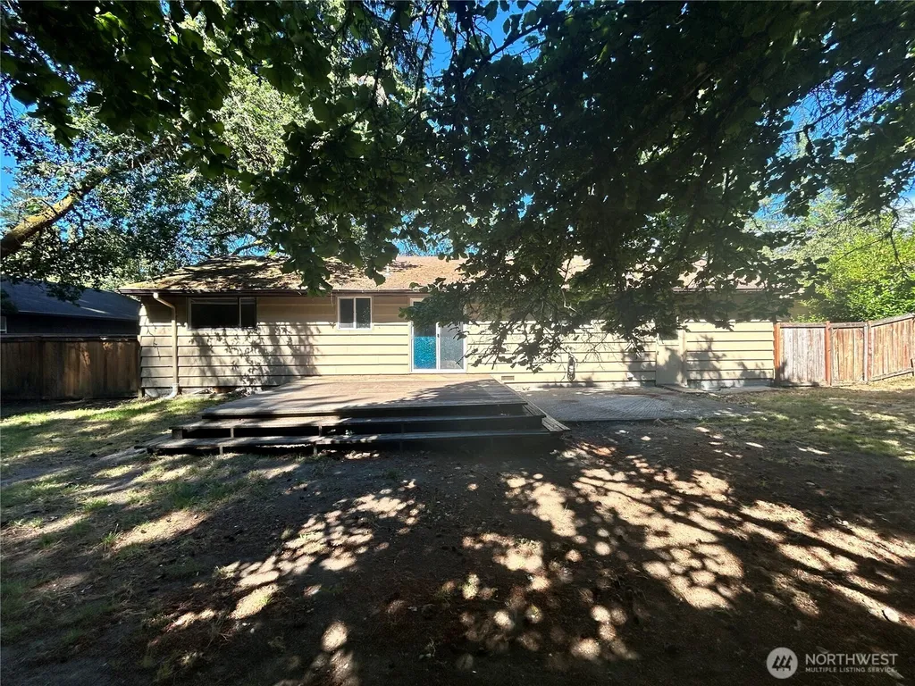 11717 83rd Avenue SW Lakewood WA 98498
