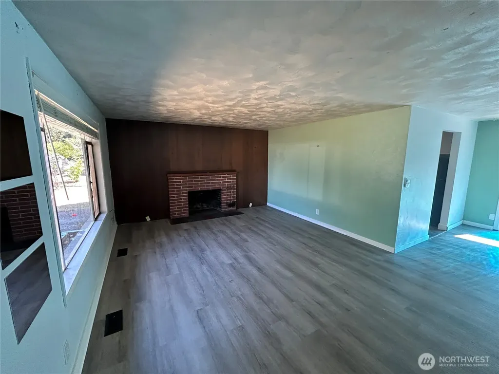 11717 83rd Avenue SW Lakewood WA 98498