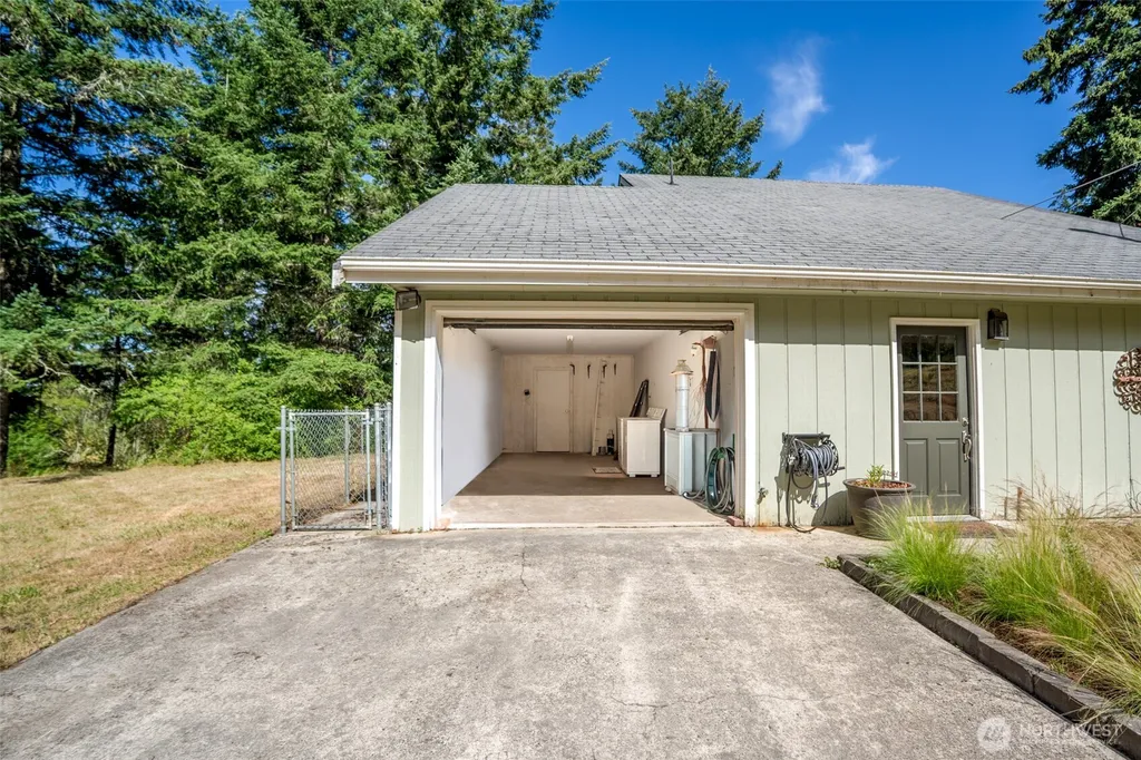 734 Swan Road Orcas Island WA 98245
