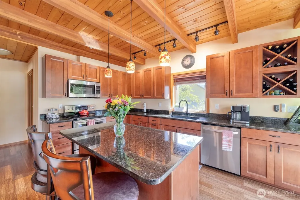 41 Cedar Lane Snoqualmie Pass WA 98068