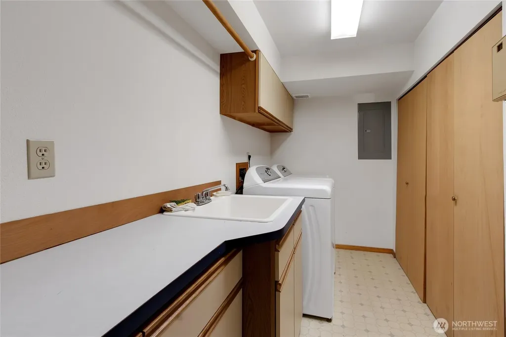 13708 149th Street Ct E Puyallup WA 98374
