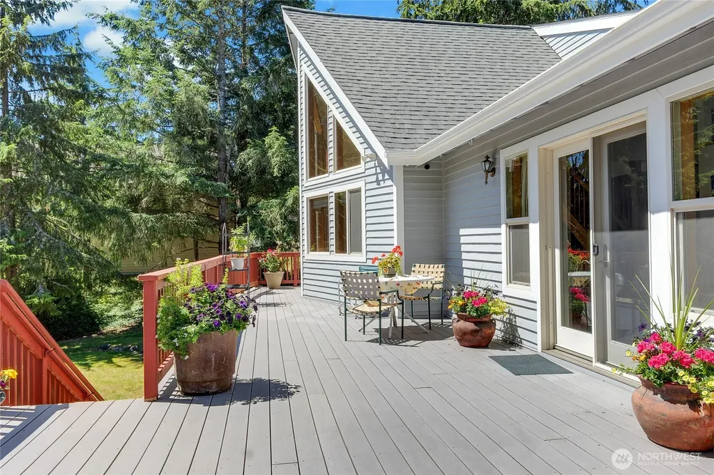 13708 149th Street Ct E Puyallup WA 98374