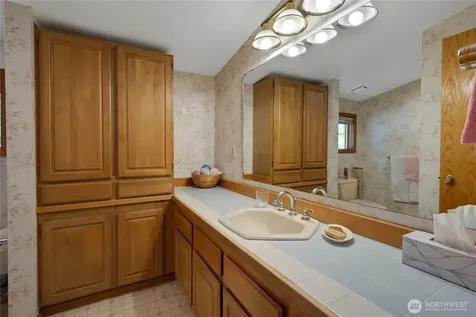 13708 149th Street Ct E Puyallup WA 98374