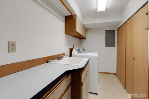 13708 149th Street Ct E Puyallup WA 98374