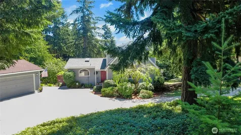 13708 149th Street Ct E Puyallup WA 98374