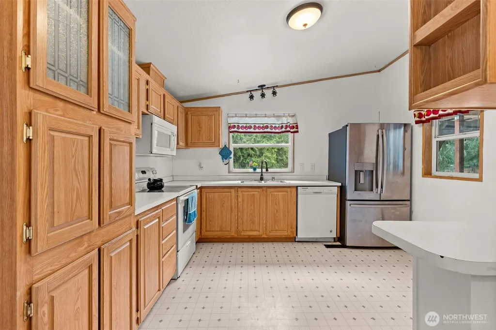 7709 295th Street S Roy WA 98580