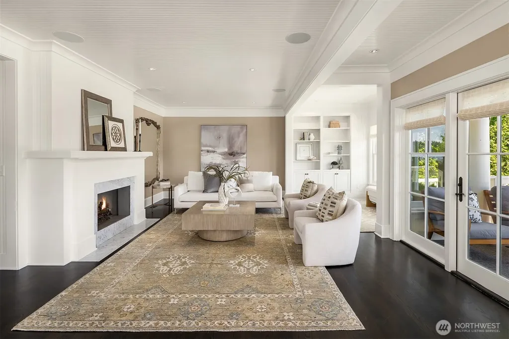 6952 96th Avenue SE Mercer Island WA 98040