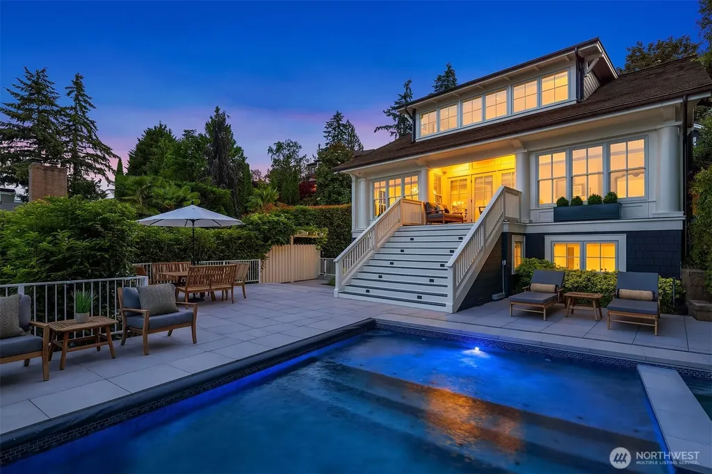 6952 96th Avenue SE Mercer Island WA 98040