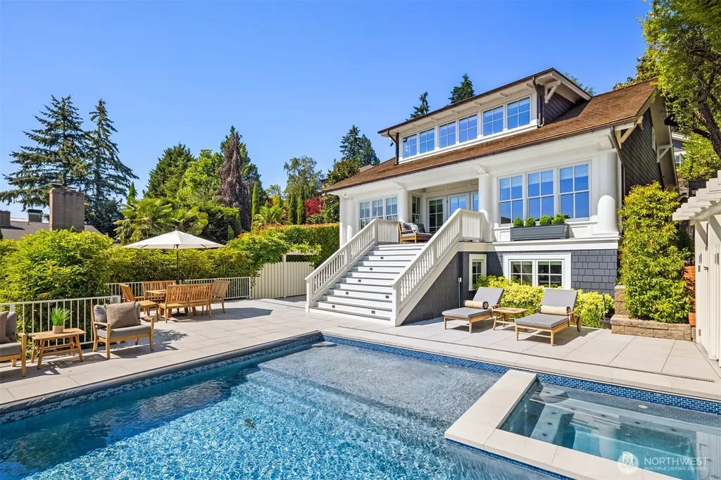 6952 96th Avenue SE Mercer Island WA 98040