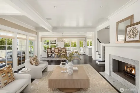 6952 96th Avenue SE Mercer Island WA 98040