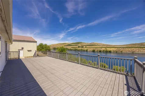 2251 Columbia Boulevard Bridgeport WA 98813