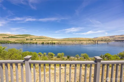 2251 Columbia Boulevard Bridgeport WA 98813