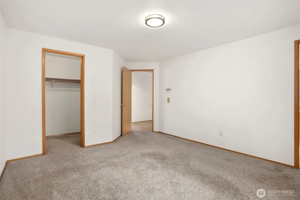 21911 SE 239th Street Maple Valley WA 98038