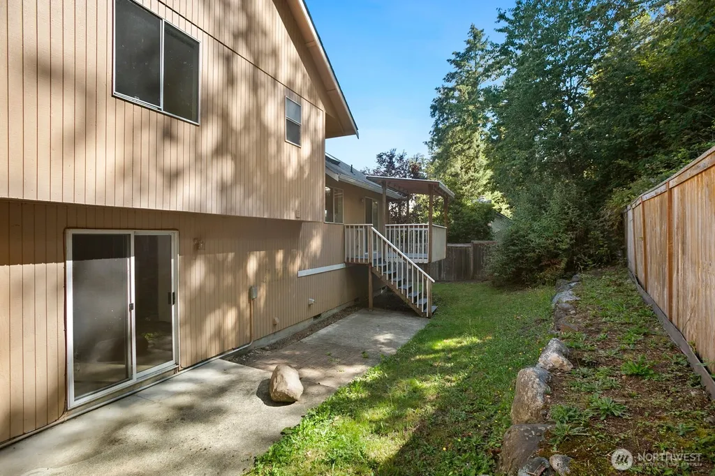 21911 SE 239th Street Maple Valley WA 98038
